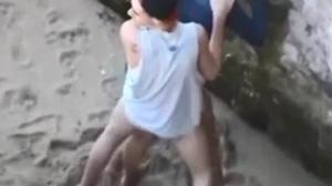 Ngintip Di Tebing Pantai Bali