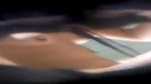 Ngintip Sepupu Nginep Mandi Hampir Ketahuan Di Bawah Pintu